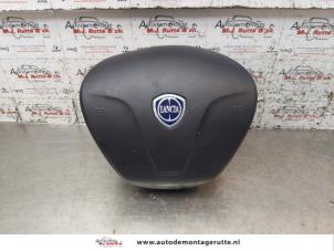 Usados Airbag izquierda (volante) Lancia Delta (844) 1.4 T-Jet 16V 120 Precio de solicitud ofrecido por Autodemontage M.J. Rutte B.V.