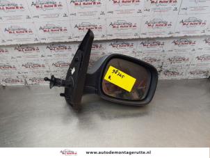 Used Wing mirror, right Renault Kangoo (KC) 1.2 16V Price on request offered by Autodemontage M.J. Rutte B.V.