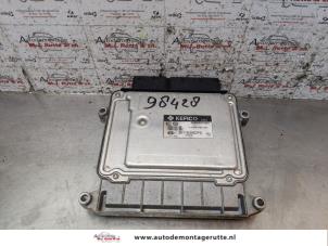 Usagé Calculateur moteur Kia Rio II (DE) 1.6 CVVT 16V Prix sur demande proposé par Autodemontage M.J. Rutte B.V.