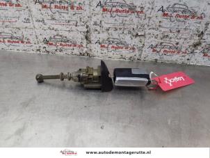 Used Door lock cylinder, left Citroen C4 Berline (LC) 1.6 16V Price on request offered by Autodemontage M.J. Rutte B.V.