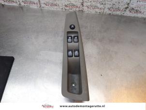 Used Multi-functional window switch Chevrolet Nubira Wagon 1.6 16V Price on request offered by Autodemontage M.J. Rutte B.V.