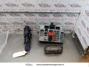 Used Ignition lock + computer Fiat Punto II (188) 1.2 60 S Price on request offered by Autodemontage M.J. Rutte B.V.