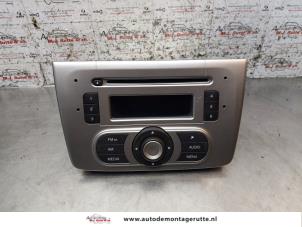 Used Radio Alfa Romeo MiTo (955) 1.3 JTDm 16V Eco Price on request offered by Autodemontage M.J. Rutte B.V.
