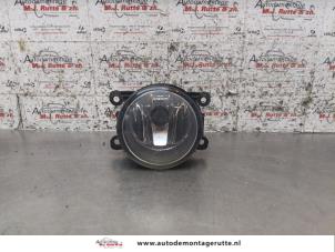 Used Fog light, front right Nissan Pixo (D31S) 1.0 12V Price on request offered by Autodemontage M.J. Rutte B.V.