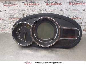 Used Odometer KM Renault Megane III Coupe (DZ) 1.4 16V TCe 130 Price on request offered by Autodemontage M.J. Rutte B.V.