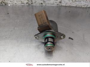 Usados Sensor de presión de combustible Seat Ibiza ST (6J8) 1.2 TDI Ecomotive Precio de solicitud ofrecido por Autodemontage M.J. Rutte B.V.