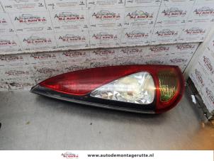 Used Taillight, left Toyota Yaris Verso (P2) 1.3 16V Price on request offered by Autodemontage M.J. Rutte B.V.