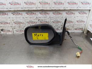 Used Wing mirror, left Toyota Yaris Verso (P2) 1.3 16V Price on request offered by Autodemontage M.J. Rutte B.V.