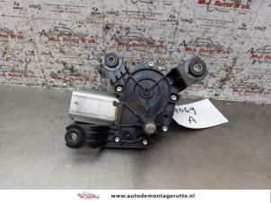 Używane Silnik wycieraczki tylnej Opel Zafira (M75) 1.6 16V Cena na żądanie oferowane przez Autodemontage M.J. Rutte B.V.