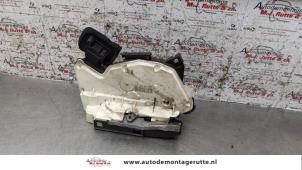 Used Rear door mechanism 4-door, right Volkswagen Polo V (6R) 1.2 TDI 12V BlueMotion Price on request offered by Autodemontage M.J. Rutte B.V.