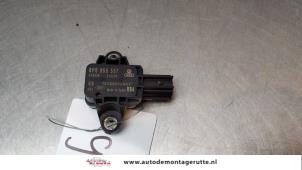 Używane Czujnik poduszki powietrznej Audi A4 (B7) 1.6 Cena na żądanie oferowane przez Autodemontage M.J. Rutte B.V.