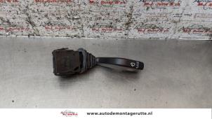 Używane Przelacznik wycieraczki Opel Meriva 1.6 16V Cena na żądanie oferowane przez Autodemontage M.J. Rutte B.V.