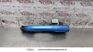 Used Door handle 2-door, right Ford Ka II 1.2 Price on request offered by Autodemontage M.J. Rutte B.V.