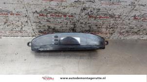 Used Clock Kia Cerato 1.6 16V Price on request offered by Autodemontage M.J. Rutte B.V.