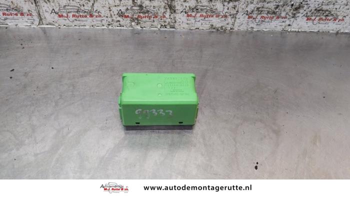 Używane Przekaznik Mitsubishi Lancer Wagon (CS/CT) 2.0 16V Cena na żądanie oferowane przez Autodemontage M.J. Rutte B.V.
