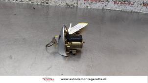 Used Door lock cylinder, left Mercedes A (W169) 1.5 A-150 5-Drs. Price on request offered by Autodemontage M.J. Rutte B.V.
