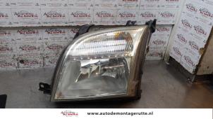 Used Headlight, left Ford Fusion 1.6 16V Price on request offered by Autodemontage M.J. Rutte B.V.