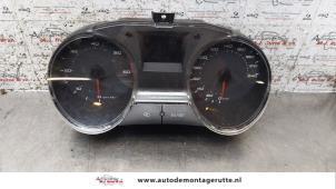 Używane Licznik kilometrów KM Seat Ibiza ST (6J8) 1.2 TDI Ecomotive Cena na żądanie oferowane przez Autodemontage M.J. Rutte B.V.