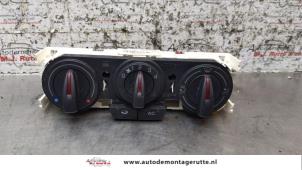 Używane Panel sterowania nagrzewnicy Seat Ibiza ST (6J8) 1.2 TDI Ecomotive Cena na żądanie oferowane przez Autodemontage M.J. Rutte B.V.