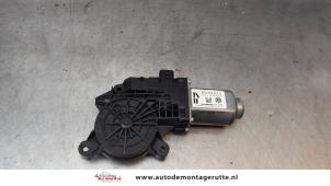 Used Door window motor Seat Ibiza ST (6J8) 1.2 TDI Ecomotive Price on request offered by Autodemontage M.J. Rutte B.V.