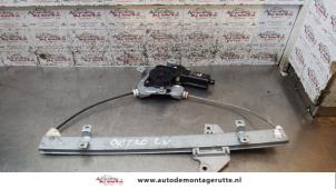 Used Window mechanism 4-door, front left Hyundai Atos 1.0 12V Price on request offered by Autodemontage M.J. Rutte B.V.