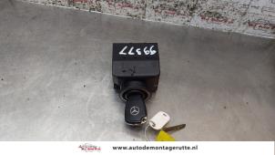 Used Ignition lock + key Mercedes CLK (W209) 2.6 240 V6 18V Price on request offered by Autodemontage M.J. Rutte B.V.