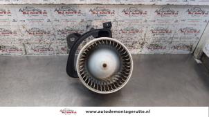 Używane Silnik wentylatora nagrzewnicy Fiat Punto III (199) 0.9 TwinAir Cena na żądanie oferowane przez Autodemontage M.J. Rutte B.V.