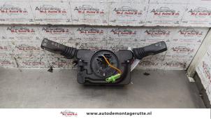 Gebrauchte Kombischalter Lenksäule Opel Astra H (L48) 1.6 16V Twinport Preis auf Anfrage angeboten von Autodemontage M.J. Rutte B.V.