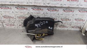 Used Rear door mechanism 4-door, right Audi A4 (B6) 2.0 20V Price on request offered by Autodemontage M.J. Rutte B.V.