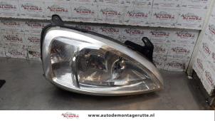 Used Headlight, right Opel Corsa C (F08/68) 1.4 16V Price on request offered by Autodemontage M.J. Rutte B.V.