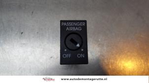 Usagé Airbag commutateur Skoda Fabia II (5J) 1.4 TDI 80 Prix sur demande proposé par Autodemontage M.J. Rutte B.V.