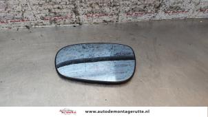 Gebrauchte Spiegelglas links Peugeot 607 (9D/U) 2.9 V6 24V Preis auf Anfrage angeboten von Autodemontage M.J. Rutte B.V.