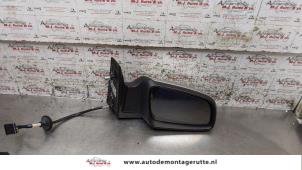Gebrauchte Außenspiegel rechts Opel Zafira (M75) 1.9 CDTI 16V Preis auf Anfrage angeboten von Autodemontage M.J. Rutte B.V.