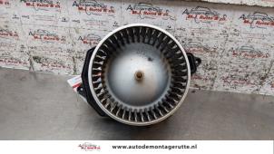 Used Heating and ventilation fan motor Citroen C4 Grand Picasso (UA) 1.6 16V VTi Price on request offered by Autodemontage M.J. Rutte B.V.