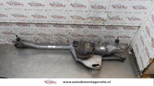 Used Wiper motor + mechanism Audi A8 (D3) 4.2 V8 40V Quattro Price € 65,00 Margin scheme offered by Autodemontage M.J. Rutte B.V.