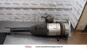 Used Rear shock absorber rod, right Audi A8 (D3) 4.2 V8 40V Quattro Price € 150,00 Margin scheme offered by Autodemontage M.J. Rutte B.V.