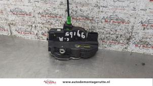 Used Rear door lock mechanism 4-door, left Opel Astra J Sports Tourer (PD8/PE8/PF8) 1.4 Turbo 16V Price on request offered by Autodemontage M.J. Rutte B.V.