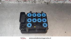 Used ABS Computer Volvo V70 (SW) 2.4 20V 140 Price on request offered by Autodemontage M.J. Rutte B.V.