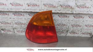 Used Taillight, left BMW 3 serie Touring (E46/3) 318i Price on request offered by Autodemontage M.J. Rutte B.V.
