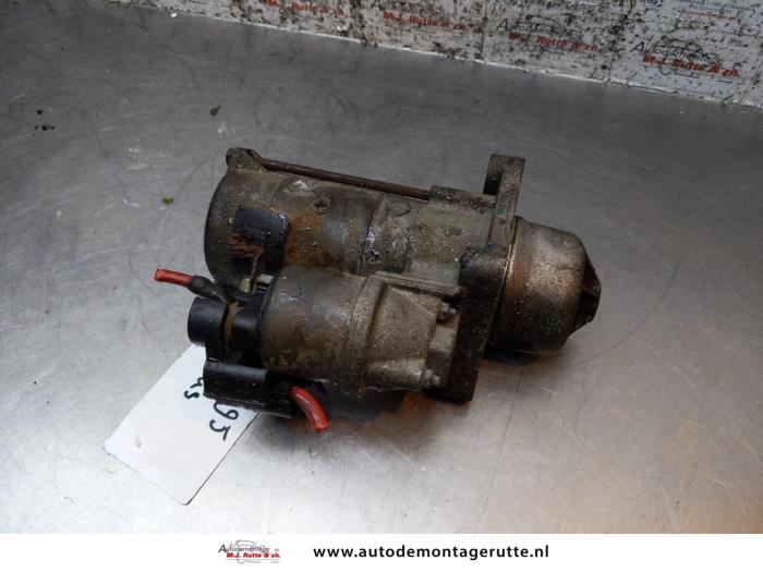 Gebrauchte Anlasser Ford Focus 1 1.8 16V Preis auf Anfrage angeboten von Autodemontage M.J. Rutte B.V.