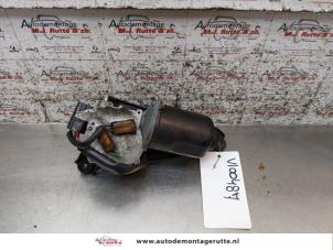Used Front wiper motor Rover 25 1.4 16V Price on request offered by Autodemontage M.J. Rutte B.V.