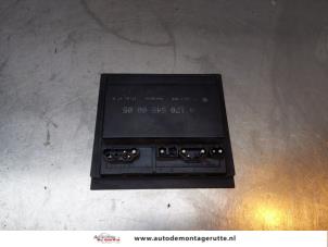 Używane Sterownik ukladu chlodzenia Mercedes SLK (R170) 2.0 200 16V Cena na żądanie oferowane przez Autodemontage M.J. Rutte B.V.