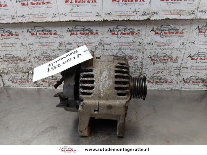 Gebrauchte Dynamo Renault Scénic II (JM) 2.0 16V Preis auf Anfrage angeboten von Autodemontage M.J. Rutte B.V.