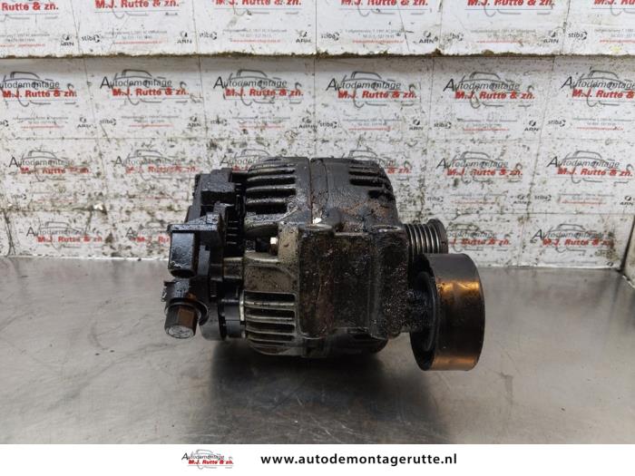 Usagé Dynamo BMW 3 serie Compact (E46/5) 316ti 16V Prix sur demande proposé par Autodemontage M.J. Rutte B.V.