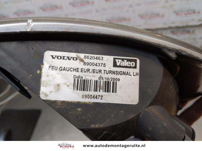 Indicator, left from a Volvo S80 (TR/TS) 2.4 SE 20V 170 2003