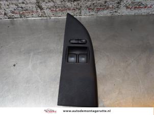 Used Multi-functional window switch Skoda Fabia (6Y5) 1.4i 16V Price on request offered by Autodemontage M.J. Rutte B.V.