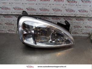 Used Headlight, right Opel Corsa C (F08/68) 1.2 16V Price on request offered by Autodemontage M.J. Rutte B.V.
