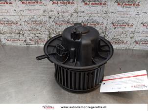 Used Heating and ventilation fan motor Seat Ibiza III (6L1) 1.4 16V 75 Price on request offered by Autodemontage M.J. Rutte B.V.