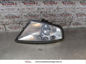 Used Indicator, left Ford Mondeo III 1.8 16V Price on request offered by Autodemontage M.J. Rutte B.V.