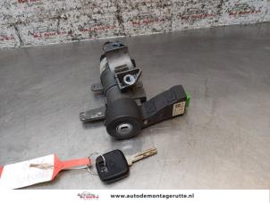 Used Ignition lock + key Volvo XC90 I 2.9 T6 24V Price € 50,00 Margin scheme offered by Autodemontage M.J. Rutte B.V.